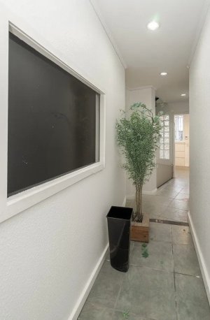 Prédio Comercial com 220m² no bairro Petrópolis em Porto Alegre para Alugar