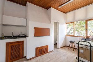 Prédio Comercial com 220m² no bairro Petrópolis em Porto Alegre para Alugar