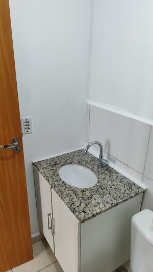 Apartamento com 45m², 2 dormitórios no bairro Jardim Leopoldina em Porto Alegre para Alugar