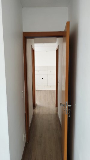 Apartamento com 45m², 2 dormitórios no bairro Jardim Leopoldina em Porto Alegre para Alugar