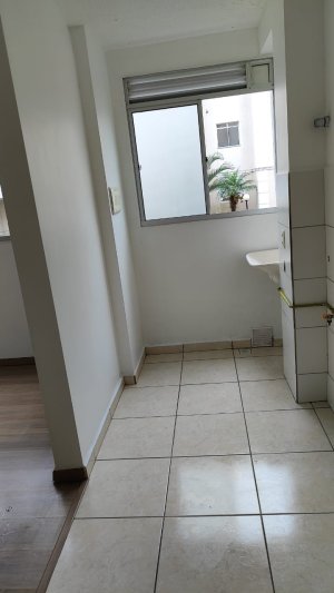 Apartamento com 45m², 2 dormitórios no bairro Jardim Leopoldina em Porto Alegre para Alugar
