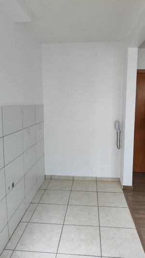 Apartamento com 45m², 2 dormitórios no bairro Jardim Leopoldina em Porto Alegre para Alugar