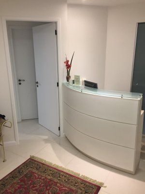 Salas/Conjuntos com 55m² no bairro Moinhos de Vento em Porto Alegre para Alugar