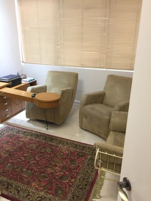 Salas/Conjuntos com 55m² no bairro Moinhos de Vento em Porto Alegre para Alugar