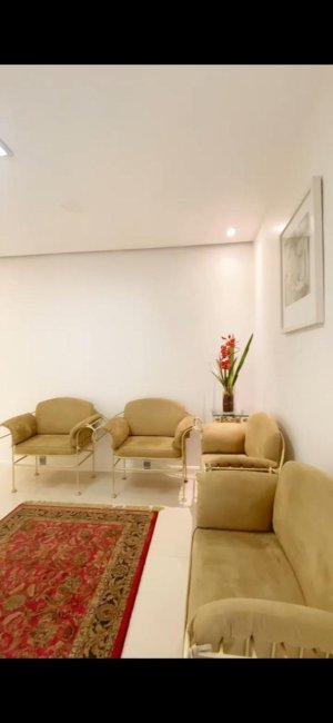 Salas/Conjuntos com 55m² no bairro Moinhos de Vento em Porto Alegre para Alugar