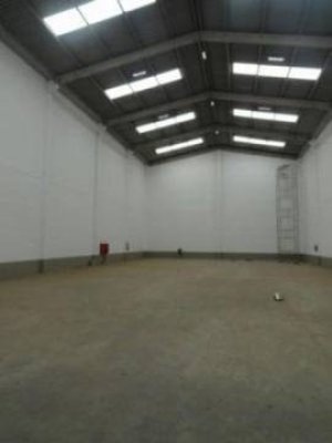 Galpão com 630m² no bairro Anchieta em Porto Alegre para Alugar