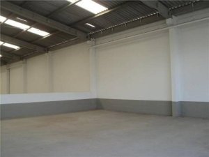 Galpão com 630m² no bairro Anchieta em Porto Alegre para Alugar