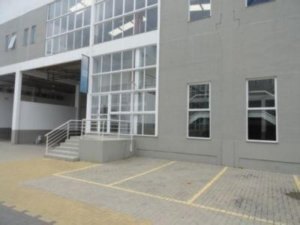 Depósito/Pavilhão com 630m² no bairro Anchieta em Porto Alegre para Alugar