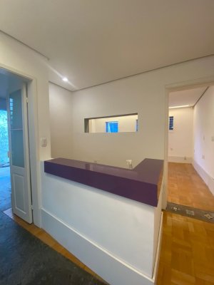 Casa comercial com 250m² no bairro Menino Deus em Porto Alegre para Alugar