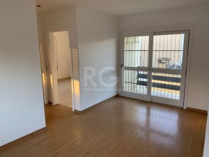 Apartamento com 65m², 2 dormitórios no bairro Partenon em Porto Alegre para Comprar