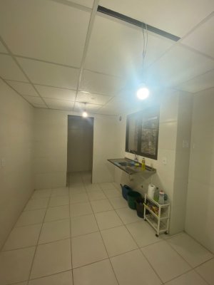 Prédio Comercial com 800m² no bairro Petrópolis em Porto Alegre para Alugar