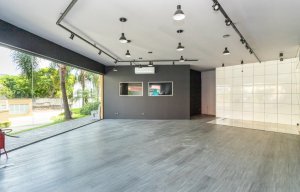 Loja com 126m² no bairro Tristeza em Porto Alegre para Alugar