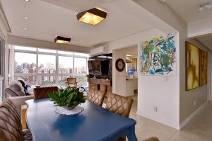 Apartamento com 150m², 2 dormitórios no bairro Petrópolis em Porto Alegre para Alugar