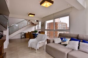 Apartamento com 150m², 2 dormitórios no bairro Petrópolis em Porto Alegre para Alugar