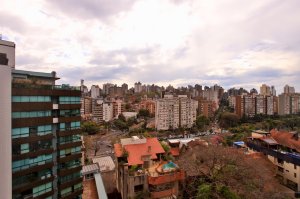 Apartamento com 150m², 2 dormitórios no bairro Petrópolis em Porto Alegre para Alugar