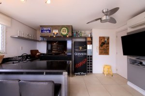 Apartamento com 150m², 2 dormitórios no bairro Petrópolis em Porto Alegre para Alugar