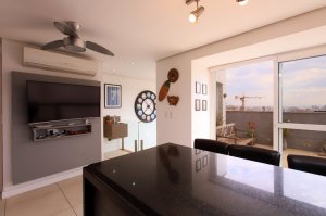 Apartamento com 150m², 2 dormitórios no bairro Petrópolis em Porto Alegre para Alugar