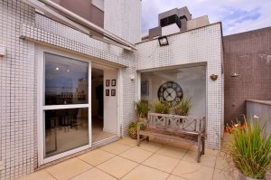 Apartamento com 150m², 2 dormitórios no bairro Petrópolis em Porto Alegre para Alugar