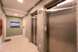 Apartamento com 150m², 2 dormitórios no bairro Petrópolis em Porto Alegre para Alugar