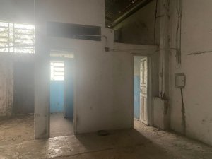 Pavilhão com 565m² no bairro São Sebastião em Porto Alegre para Alugar