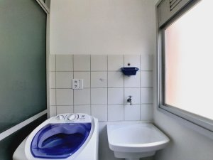 Apartamento com 58m², 2 dormitórios no bairro Jardim Carvalho em Porto Alegre para Alugar