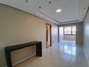 Apartamento com 75m², 2 dormitórios no bairro Petrópolis em Porto Alegre para Alugar