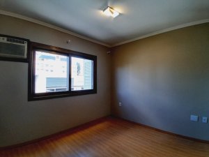Apartamento com 75m², 2 dormitórios no bairro Petrópolis em Porto Alegre para Alugar