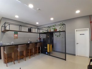 Prédio Comercial com 2.500m² no bairro Anchieta em Porto Alegre para Alugar