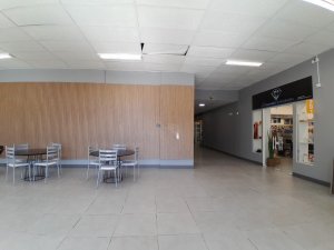 Prédio Comercial com 2.500m² no bairro Anchieta em Porto Alegre para Alugar