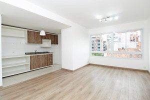 Apartamento com 66m², 2 dormitórios no bairro Petrópolis em Porto Alegre para Comprar