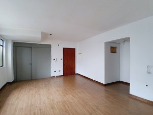 Salas/Conjuntos com 66m² no bairro Floresta em Porto Alegre para Alugar