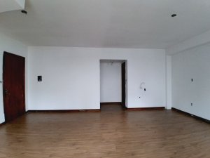 Salas/Conjuntos com 66m² no bairro Floresta em Porto Alegre para Alugar