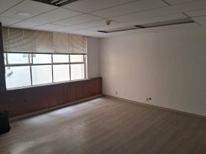 Conjunto/Sala com 42m² no bairro Centro Histórico em Porto Alegre para Alugar