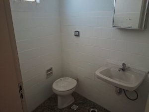 Salas/Conjuntos com 42m² no bairro Centro Histórico em Porto Alegre para Alugar