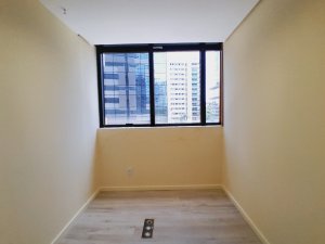 Salas/Conjuntos com 93m² no bairro Petrópolis em Porto Alegre para Alugar