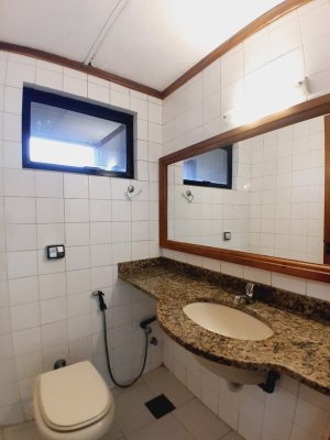 Salas/Conjuntos com 93m² no bairro Petrópolis em Porto Alegre para Alugar