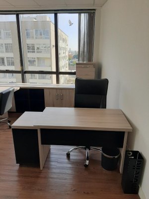 Salas/Conjuntos com 29m² no bairro Moinhos de Vento em Porto Alegre para Alugar