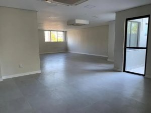 Predio com 600m² no bairro Rio Branco em Porto Alegre para Alugar