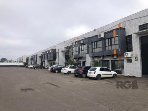 Galpão com 750m² no bairro Sarandi em Porto Alegre para Alugar