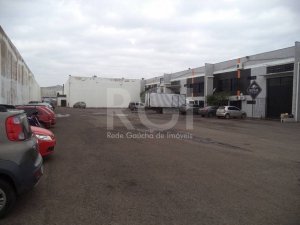Galpão com 750m² no bairro Sarandi em Porto Alegre para Alugar