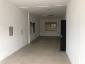 Galpão com 850m² no bairro Sarandi em Porto Alegre para Alugar