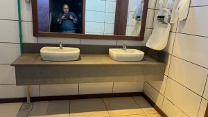 Galpão com 2.300m² no bairro Floresta em Porto Alegre para Alugar