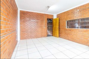 Galpão com 350m² no bairro Anchieta em Porto Alegre para Alugar