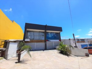 Loja com 251m² no bairro Vila Jardim em Porto Alegre para Alugar