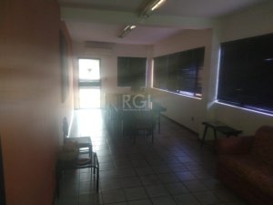 Galpão com 480m² no bairro Anchieta em Porto Alegre para Alugar