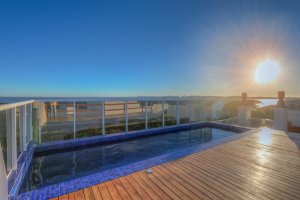 Casa em Condomínio com 187m², 3 dormitórios no bairro Vila Assunção em Porto Alegre para Alugar