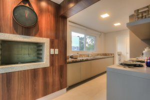 Casa em Condomínio com 187m², 3 dormitórios no bairro Vila Assunção em Porto Alegre para Alugar