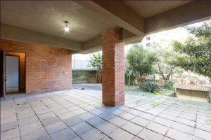 Casa comercial com 380m² no bairro Bela Vista em Porto Alegre para Alugar