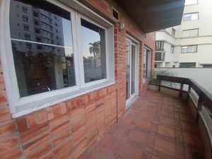 Casa comercial com 380m² no bairro Bela Vista em Porto Alegre para Alugar