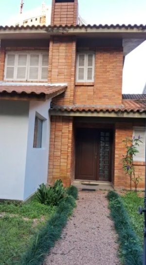 Casa comercial com 380m² no bairro Bela Vista em Porto Alegre para Alugar